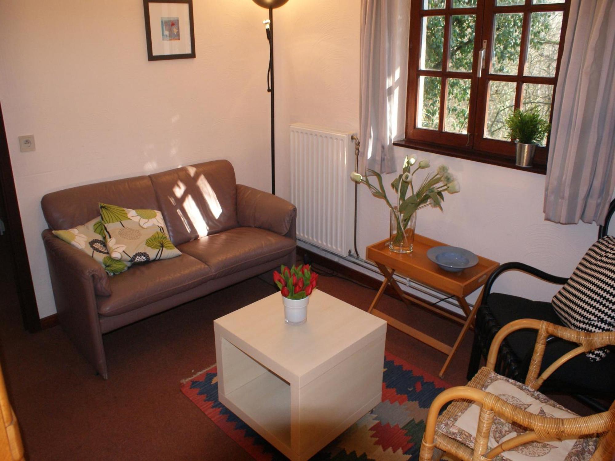 Gorgeous Apartment In Bohon With Garden Furniture And Bbq Барву Екстериор снимка