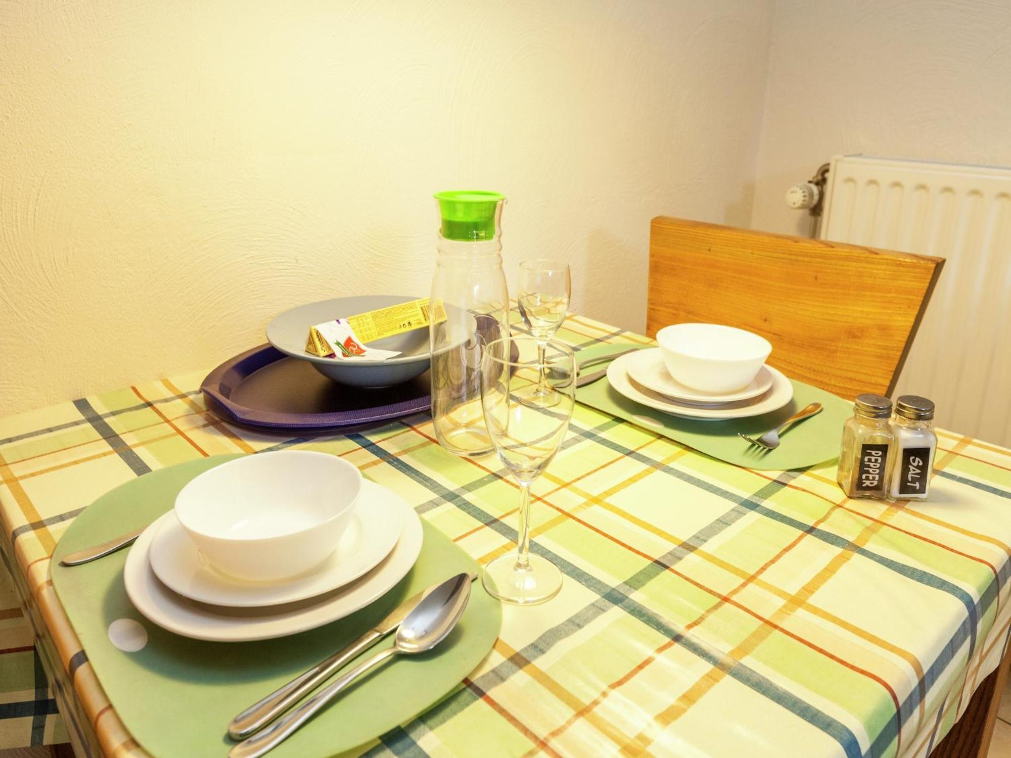 Gorgeous Apartment In Bohon With Garden Furniture And Bbq Барву Екстериор снимка